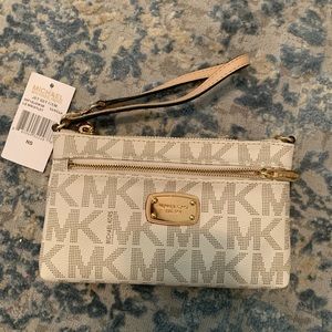 Michael Kors Wristlet